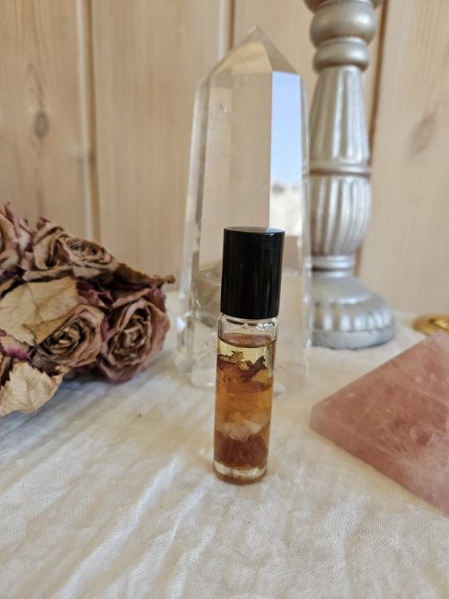 Hathor, goddess oil